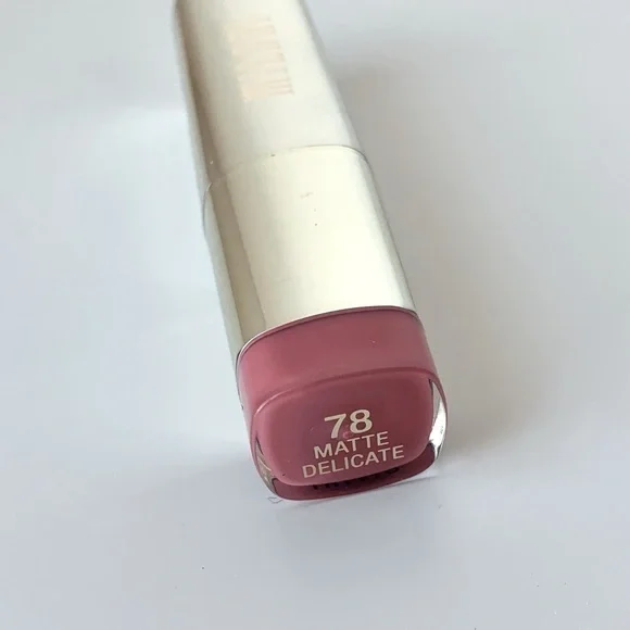 78 Matte Delicate Pink Lipstick by Milani - Picture 1 of 4